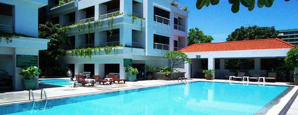 דירות Abricole At Pattaya Hill מראה חיצוני תמונה