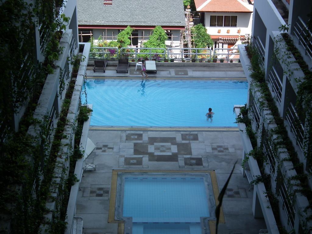 דירות Abricole At Pattaya Hill מראה חיצוני תמונה