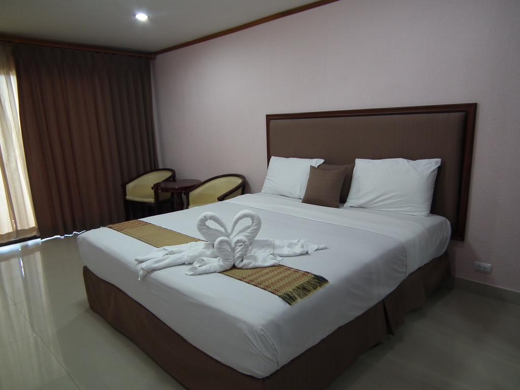 דירות Abricole At Pattaya Hill מראה חיצוני תמונה