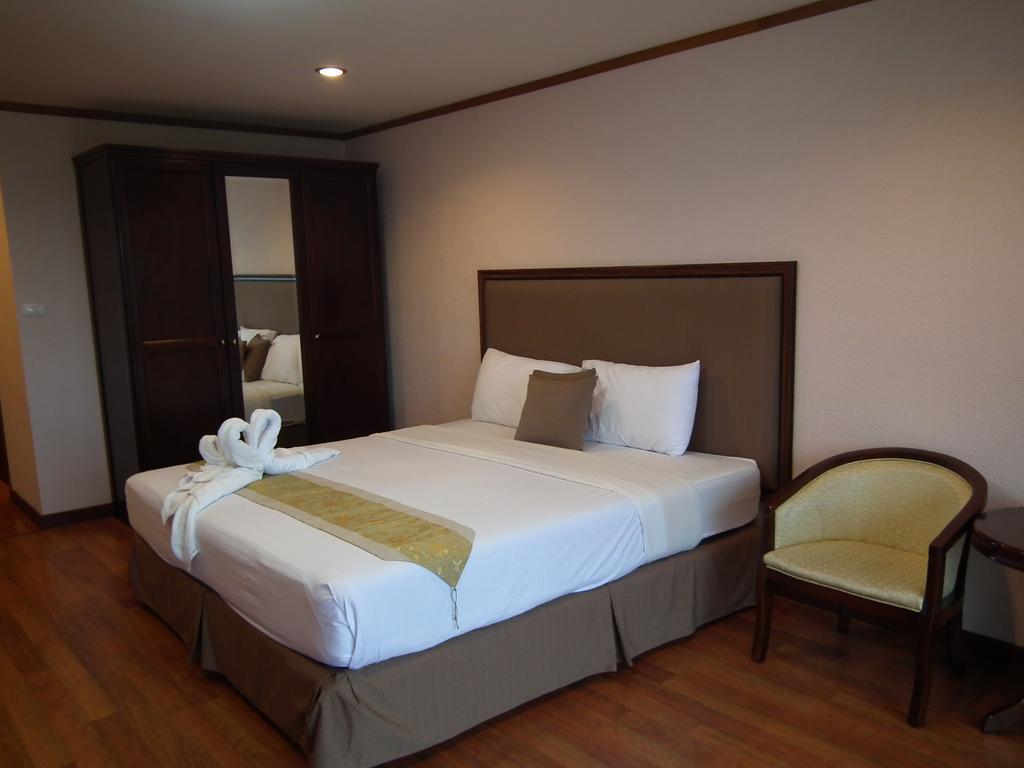 דירות Abricole At Pattaya Hill מראה חיצוני תמונה