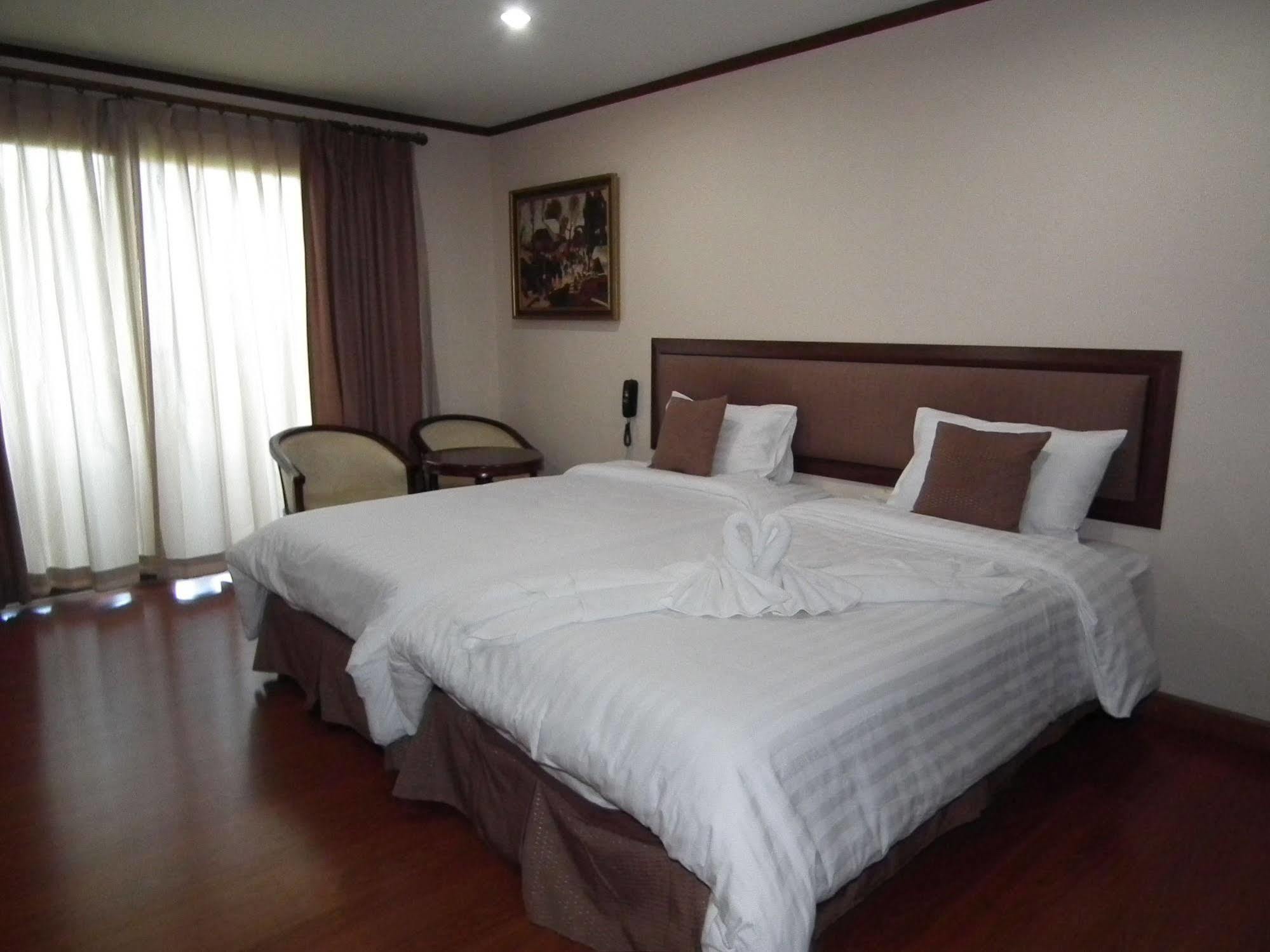 דירות Abricole At Pattaya Hill מראה חיצוני תמונה