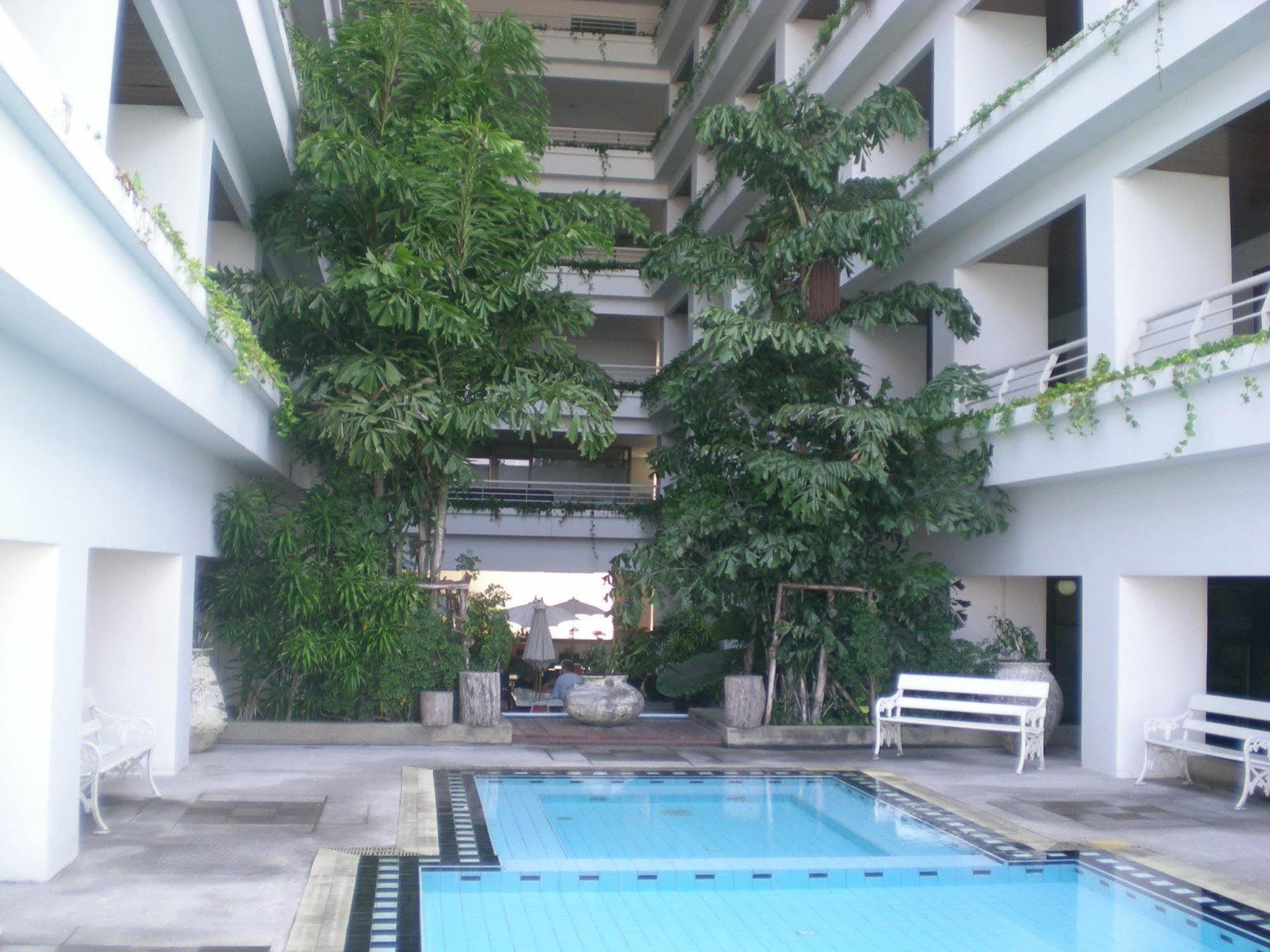 דירות Abricole At Pattaya Hill מראה חיצוני תמונה